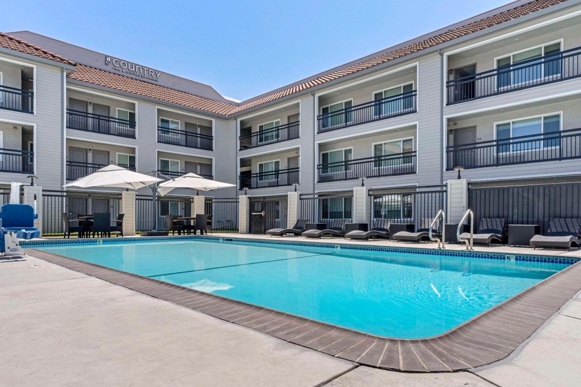 Country Inn & Suites By Radisson, Vallejo Napa Valley, Ca Екстер'єр фото