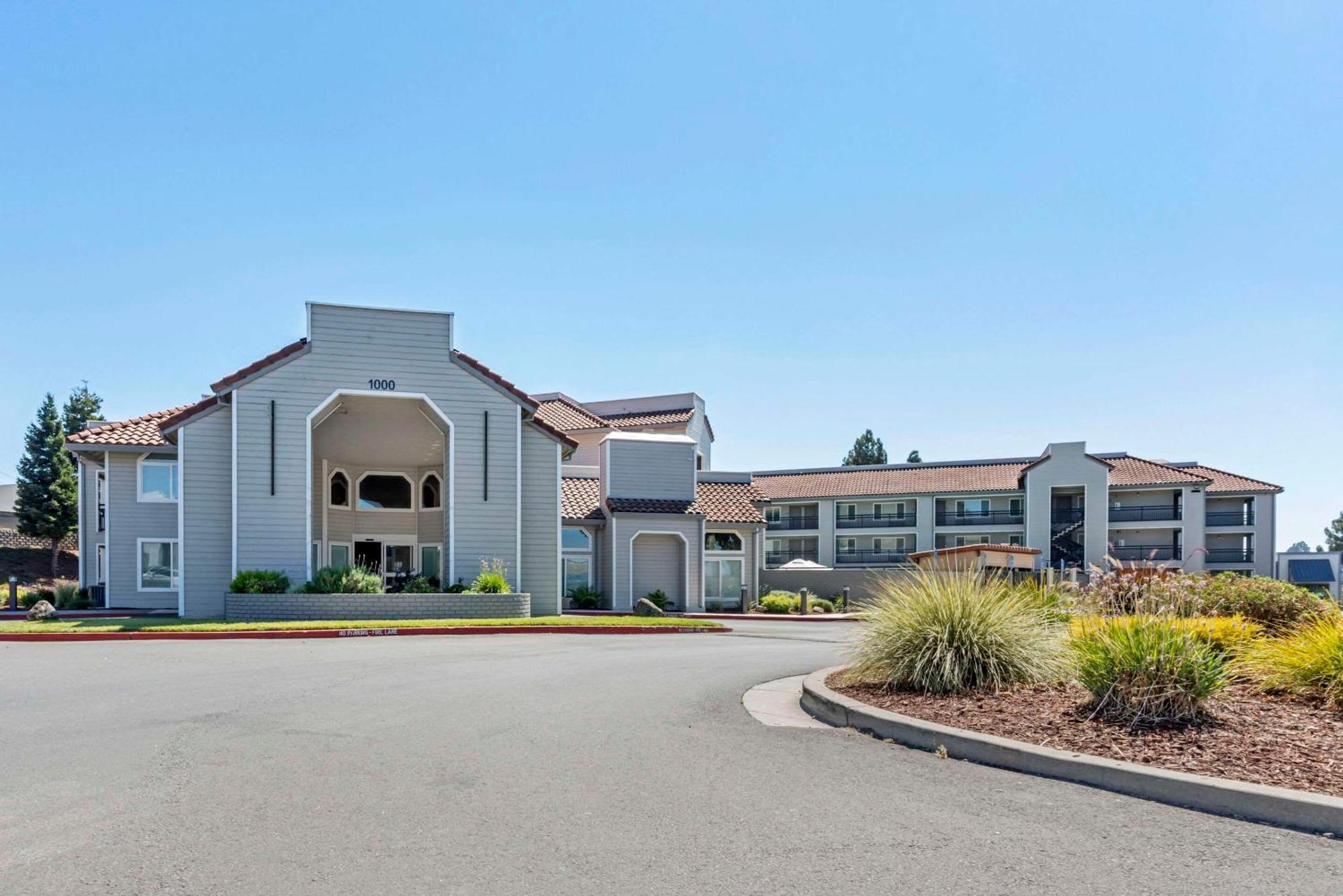 Country Inn & Suites By Radisson, Vallejo Napa Valley, Ca Екстер'єр фото